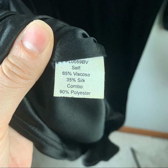 WYATT Collection Long Sleeve Velvet Dress - Picture 5 of 6